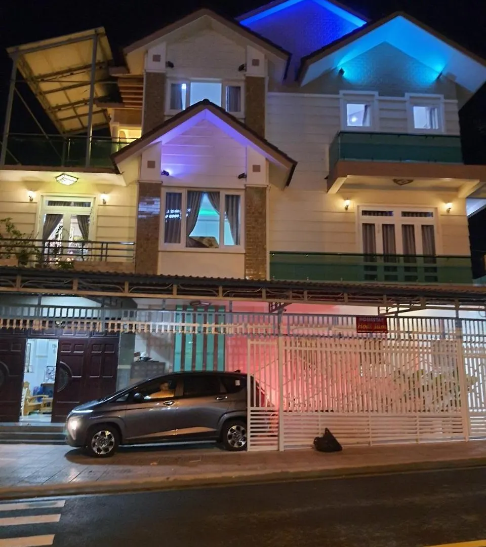 Отель Homestay Hoai Tam Фантхьет