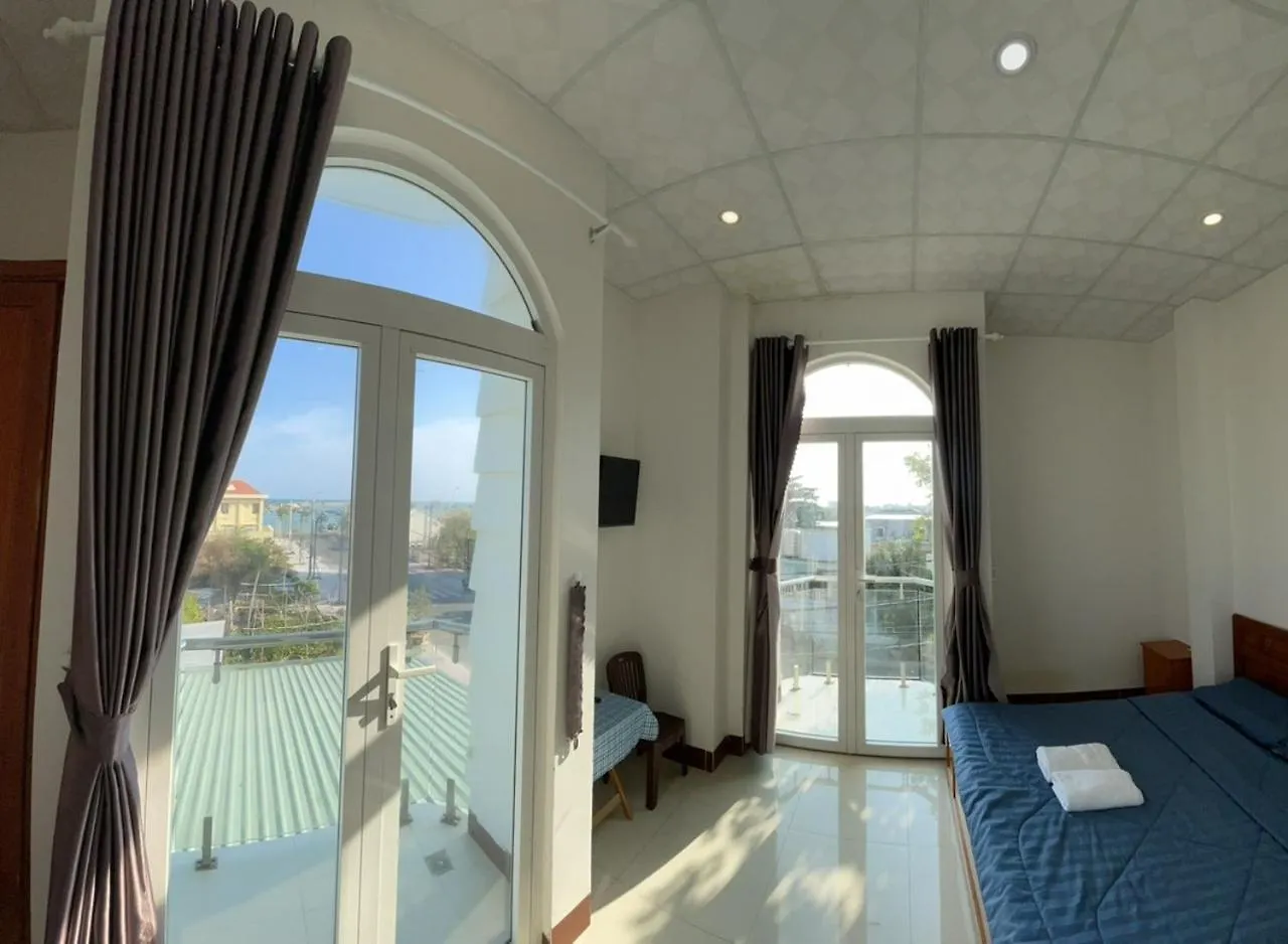 Homestay Hoai Tam Фантхьет Отель