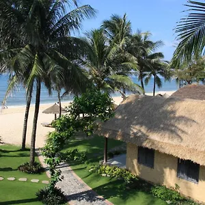 Bamboo Village & Resort